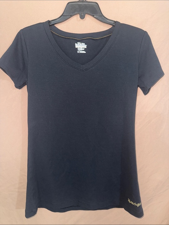 Noble Tops - NWOT Noble Women's Black V-Neck Short Sleeve Tee with Subtle Gold Detail Medium